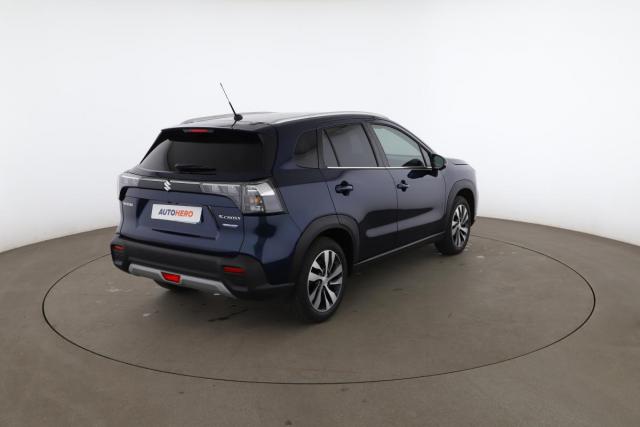 Suzuki S-Cross image 7