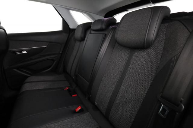 Peugeot 3008 image 1