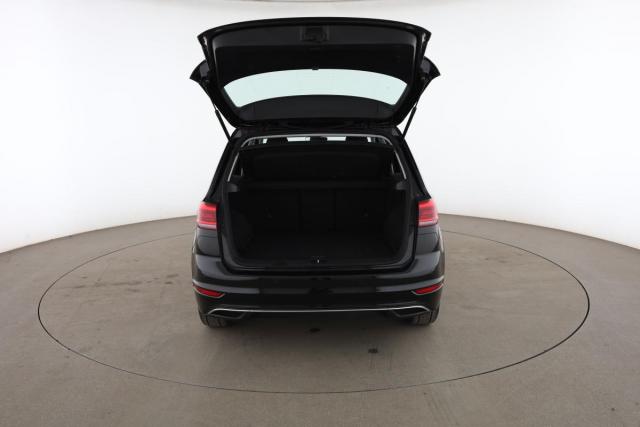 Volkswagen Golf Sportsvan image 6