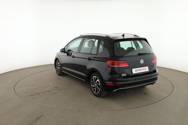 Volkswagen Golf Sportsvan image 1