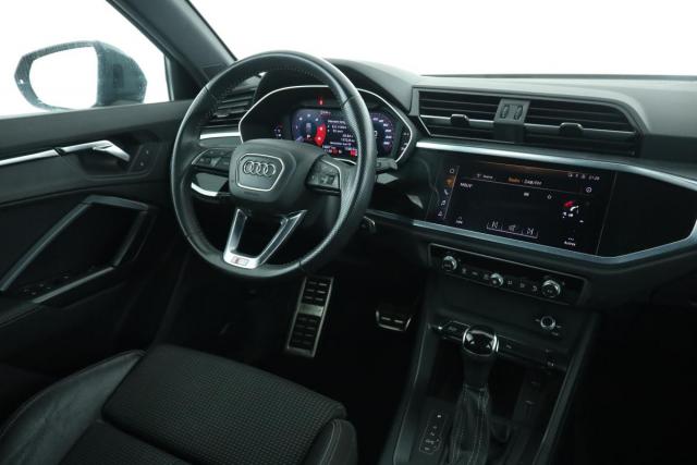 Audi Q3 image 2