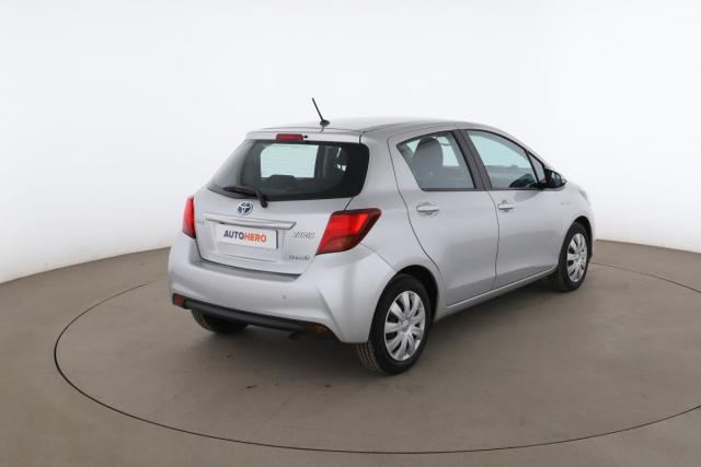 Toyota Yaris image 6