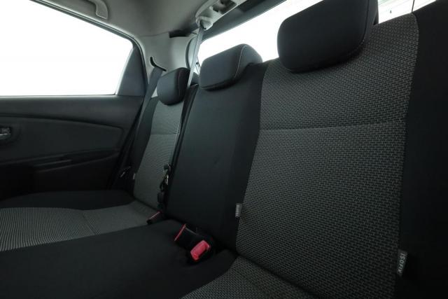 Toyota Yaris image 9