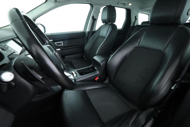 Land Rover Discovery Sport image 7