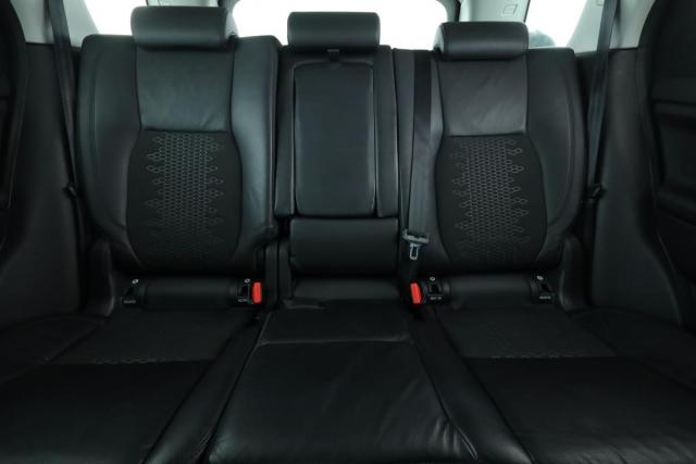 Land Rover Discovery Sport image 6