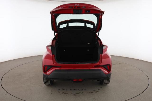 Toyota C-Hr image 4