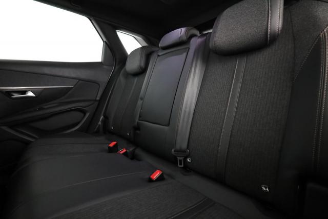 Peugeot 3008 image 7