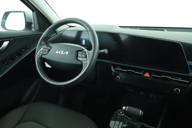 Kia Niro image 2