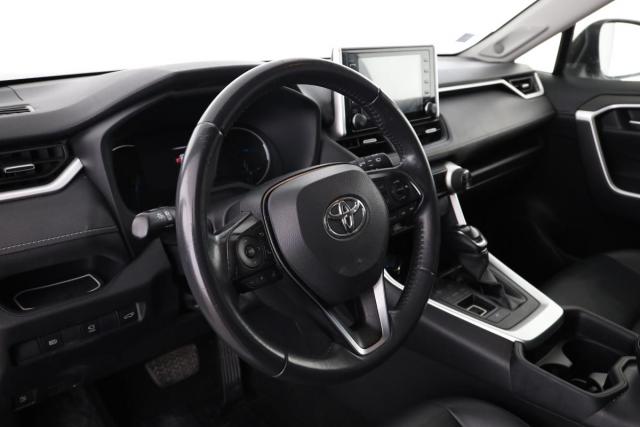 Toyota Rav4 image 5