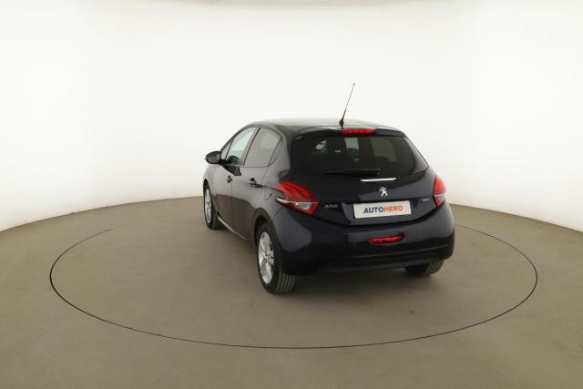 Peugeot 208 image 5
