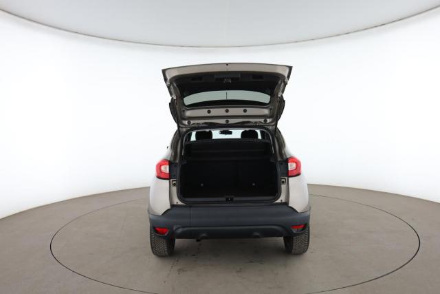 Renault Captur image 6