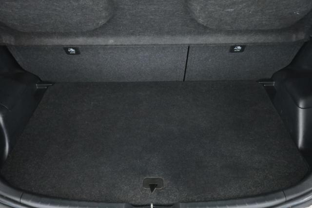 Toyota Yaris image 5