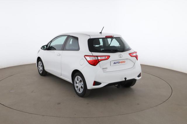 Toyota Yaris image 2