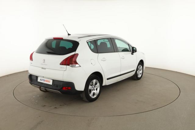 Peugeot 3008 image 3