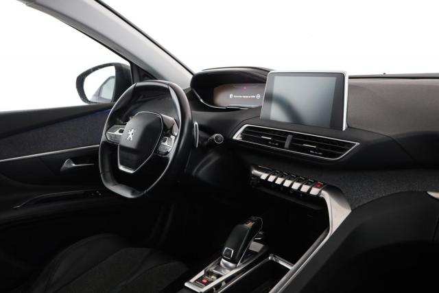 Peugeot 3008 image 1