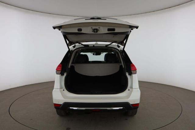 Nissan X-Trail image 9