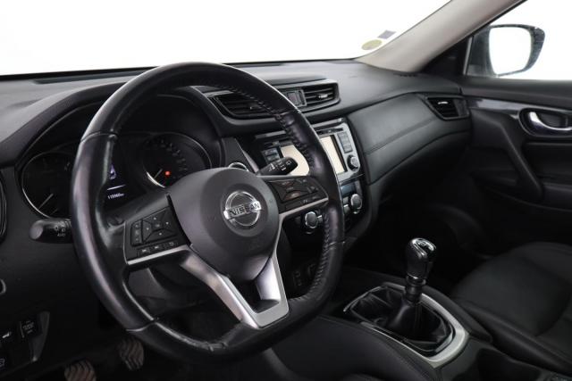 Nissan X-Trail image 8