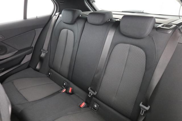 Bmw Série 1 image 2