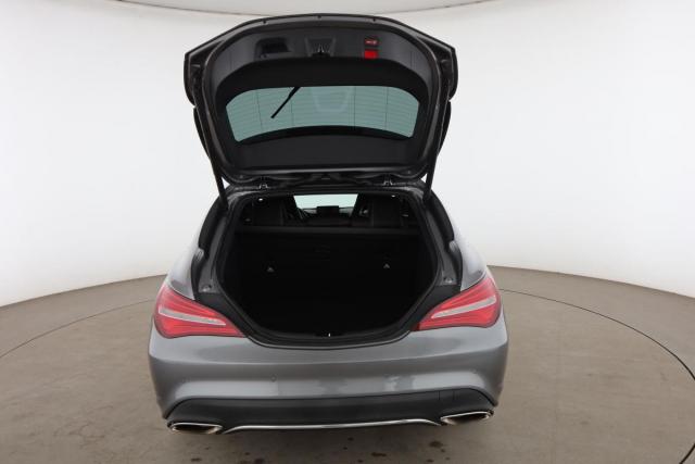 Mercedes Benz Cla Shooting Brake image 1