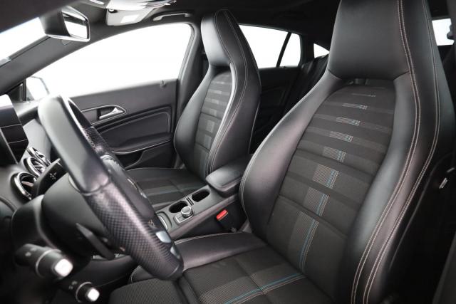 Mercedes Benz Cla Shooting Brake image 9