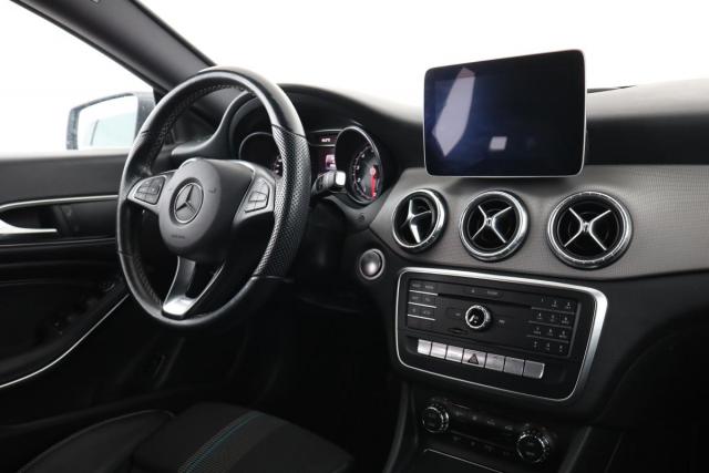 Mercedes Benz Cla Shooting Brake image 4