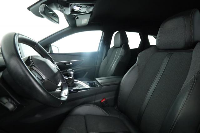 Peugeot 3008 image 7