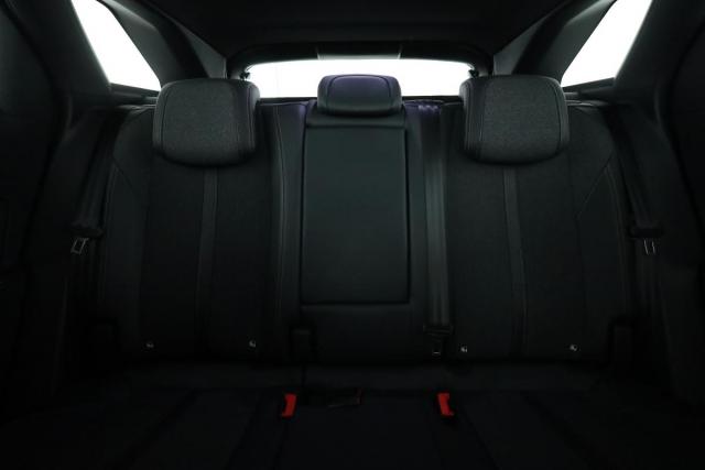 Peugeot 3008 image 3