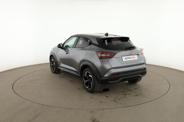 Nissan Juke image 9