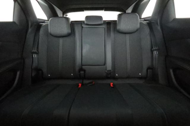 Peugeot 3008 image 4