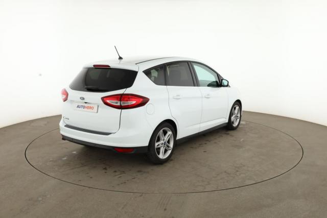 Ford C-Max image 1