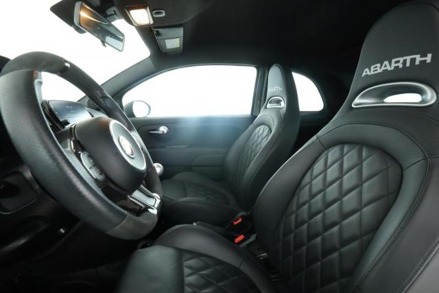 Abarth 500 image 2