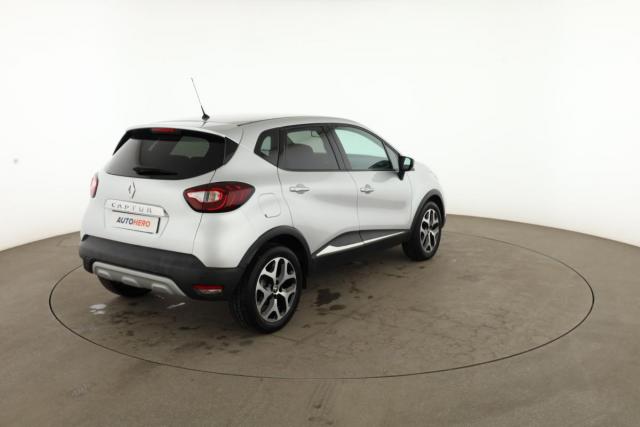 Renault Captur image 2