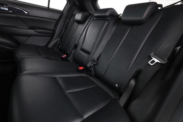 Mitsubishi Eclipse Cross image 1