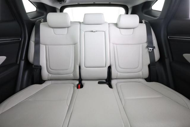 Hyundai Tucson image 4