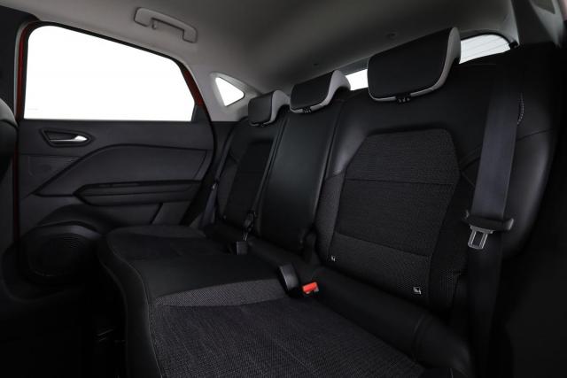 Renault Captur image 7