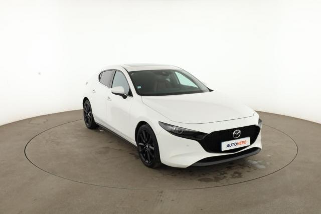 Mazda 3 image 1