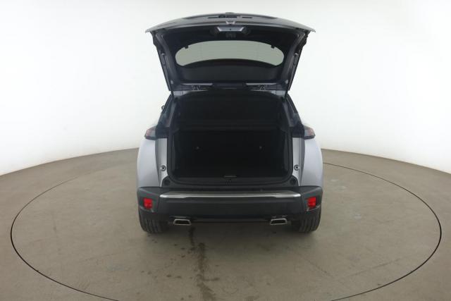 Peugeot 2008 image 8