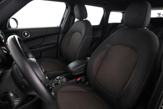 Mini Countryman image 5