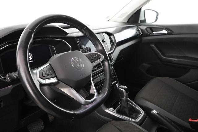 Volkswagen T-Cross image 3