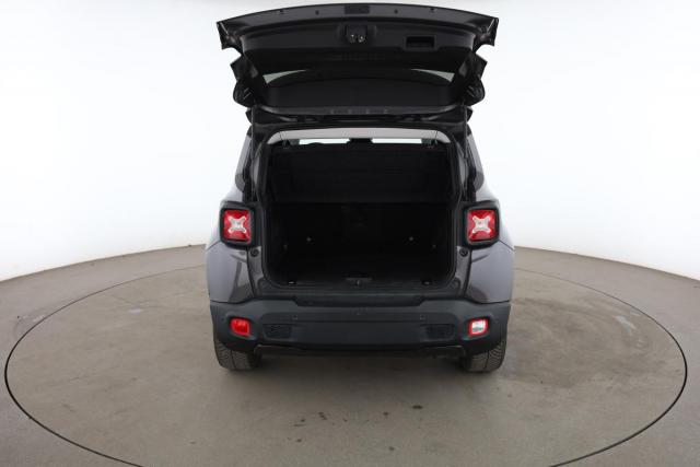 Jeep Renegade image 3