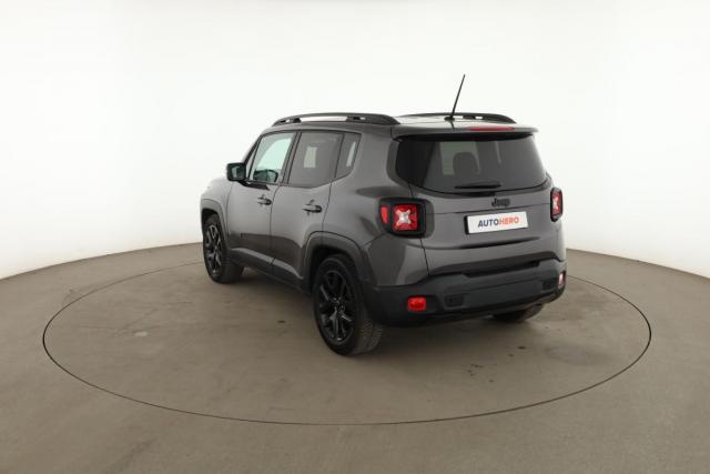 Jeep Renegade image 6