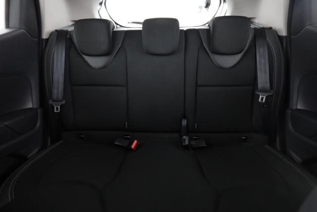 Renault Clio image 9