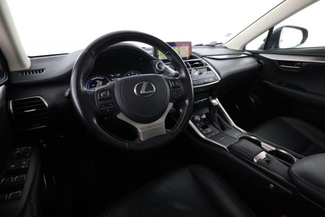 Lexus Nx image 6