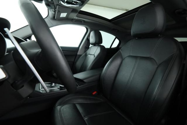 Alfa Romeo Stelvio image 5