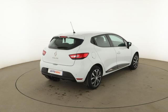 Renault Clio image 9