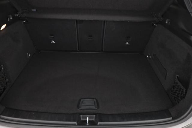 Mercedes Benz Gla image 4