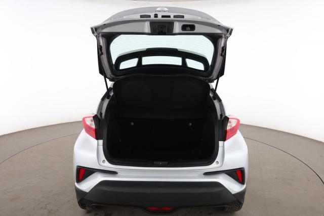 Toyota C-Hr image 4
