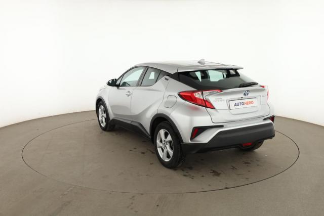 Toyota C-Hr image 3