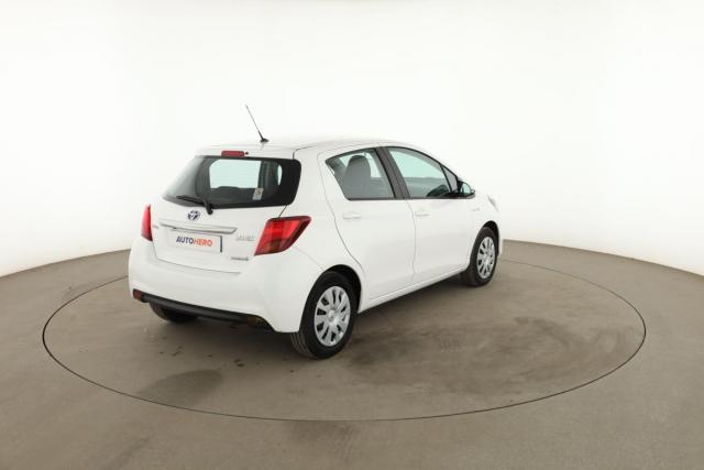 Toyota Yaris image 6
