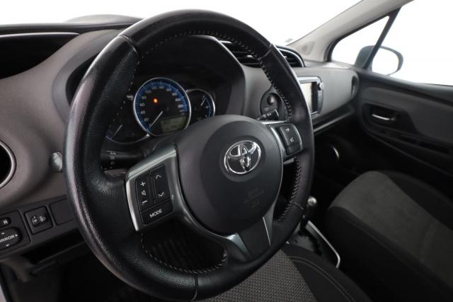 Toyota Yaris image 3